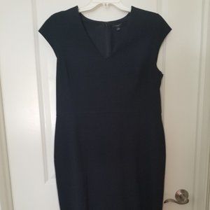 Ann Taylor Factory Navy Sheath Dress V-neck size 14